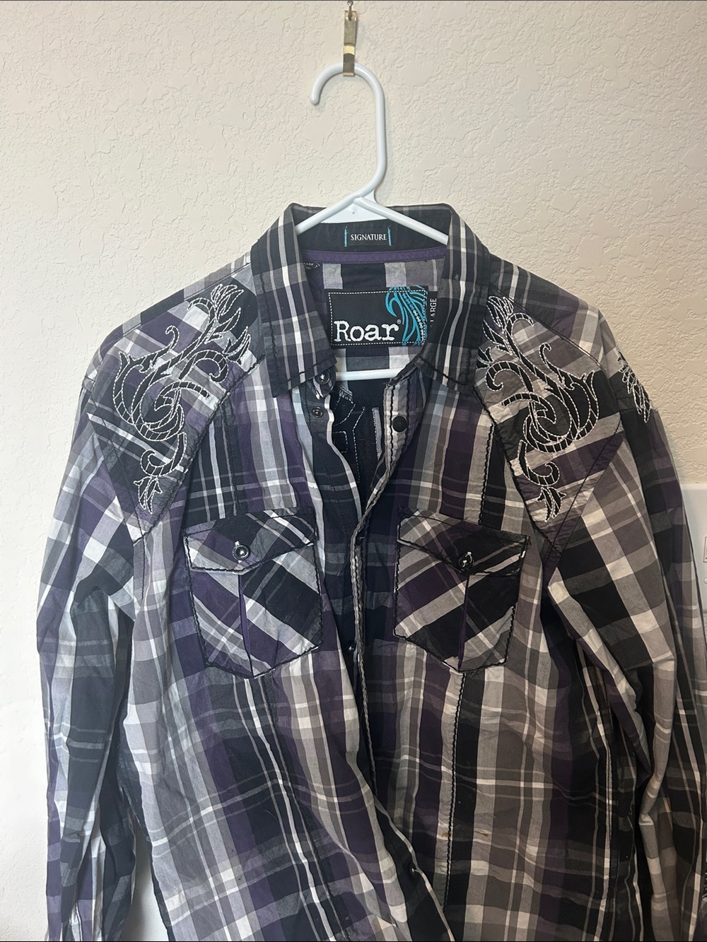 Roar Signature Men's Purple Plaid Button-Down Shirt